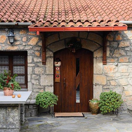 Guesthouse Karahalios Polidrosos Exterior foto