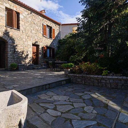 Guesthouse Karahalios Polidrosos Exterior foto