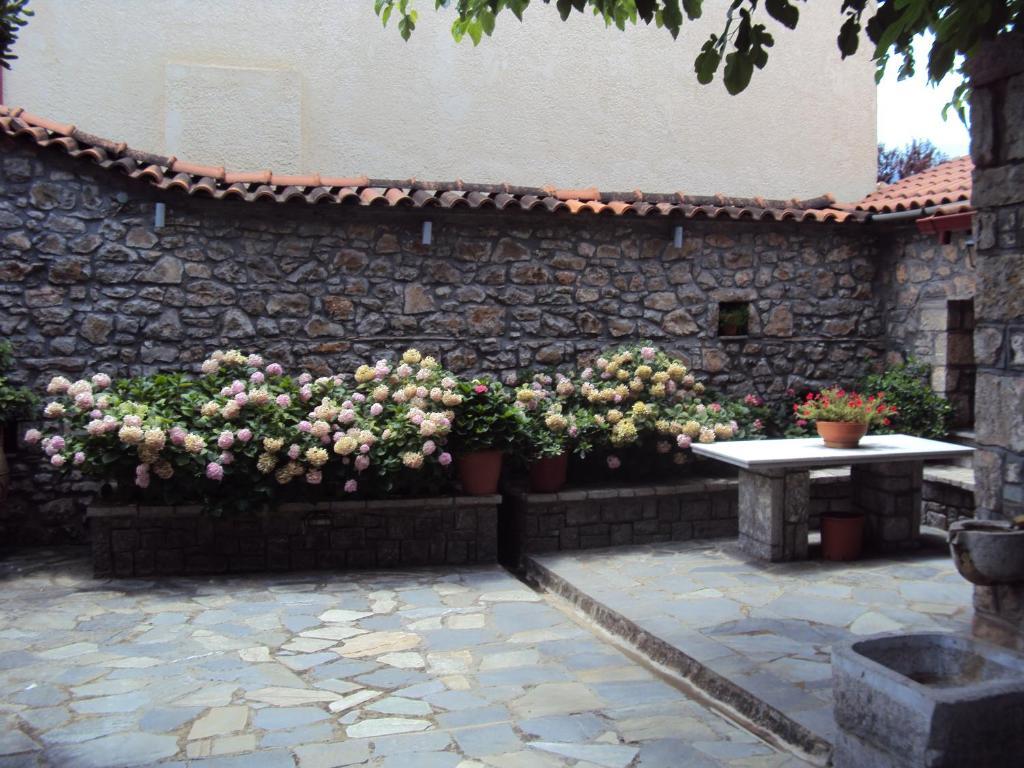 Guesthouse Karahalios Polidrosos Exterior foto