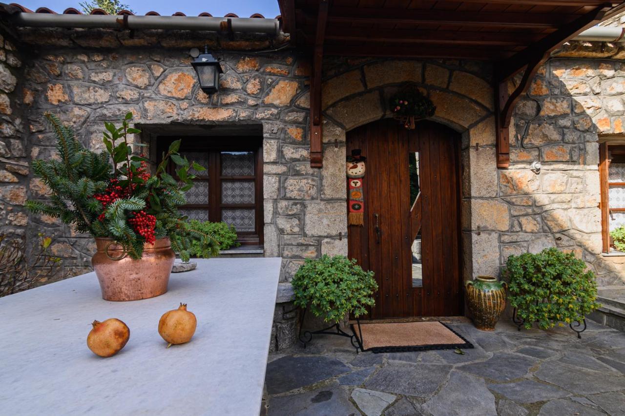 Guesthouse Karahalios Polidrosos Exterior foto